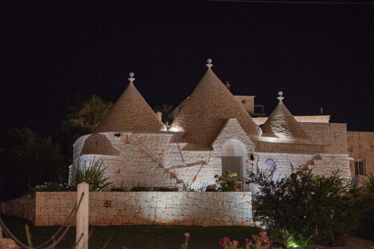 奥斯图尼 Relais Il Trullo Della Rupe酒店 外观 照片